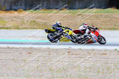 media/Jun-26-2022-CRA (Sun) [[122d0e5426]]/Race 12 (Amateur 1000 Superbike)/Turn 2/